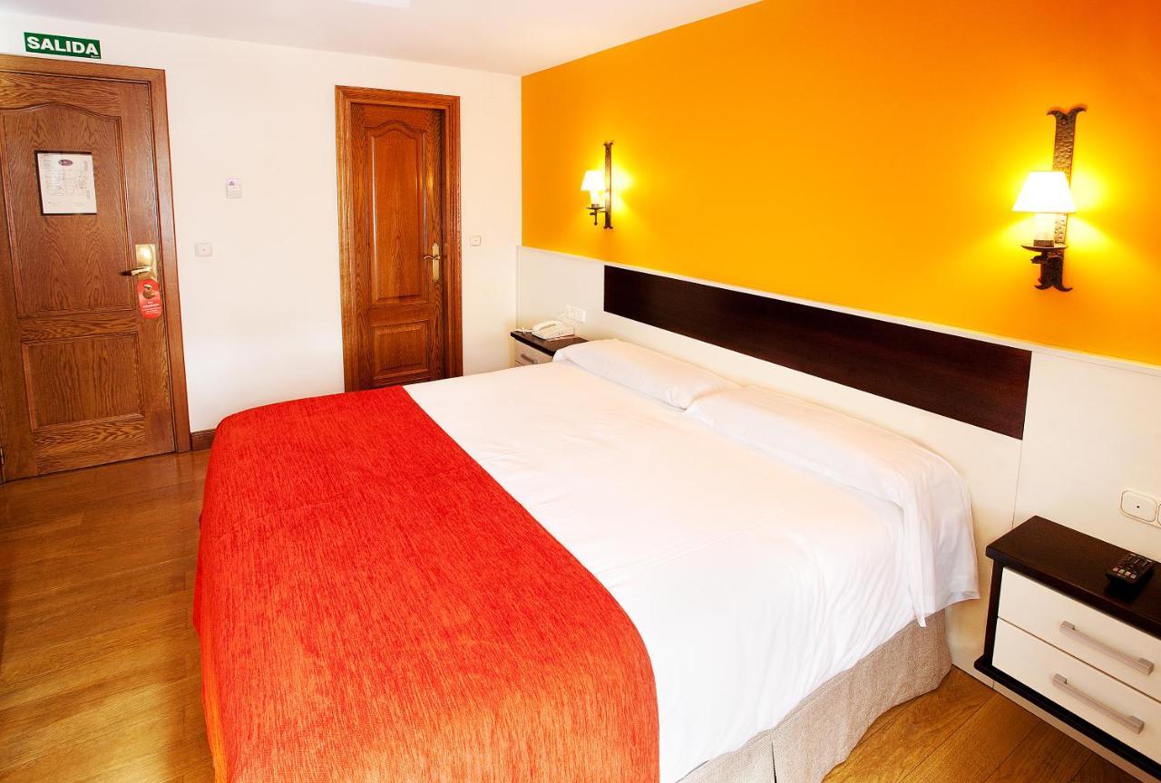Hotel Venta De Etxalar Εξωτερικό φωτογραφία