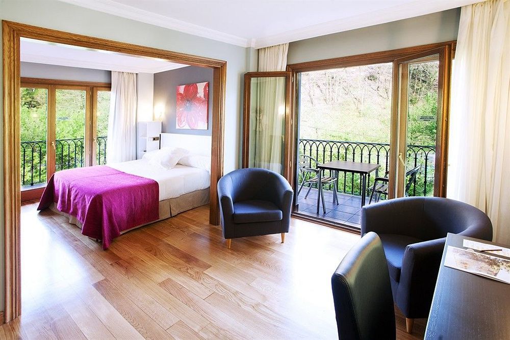 Hotel Venta De Etxalar Εξωτερικό φωτογραφία