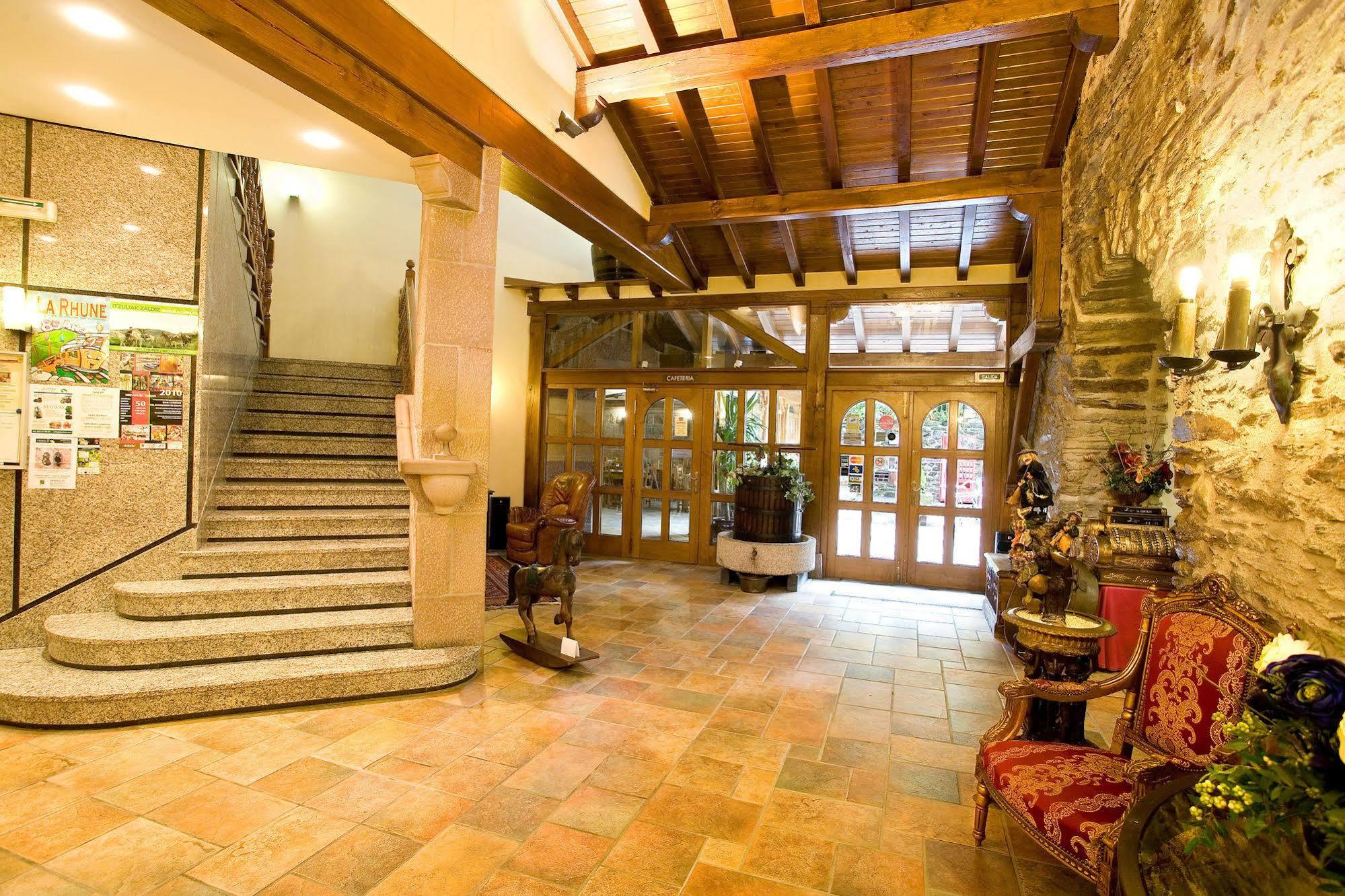 Hotel Venta De Etxalar Εξωτερικό φωτογραφία